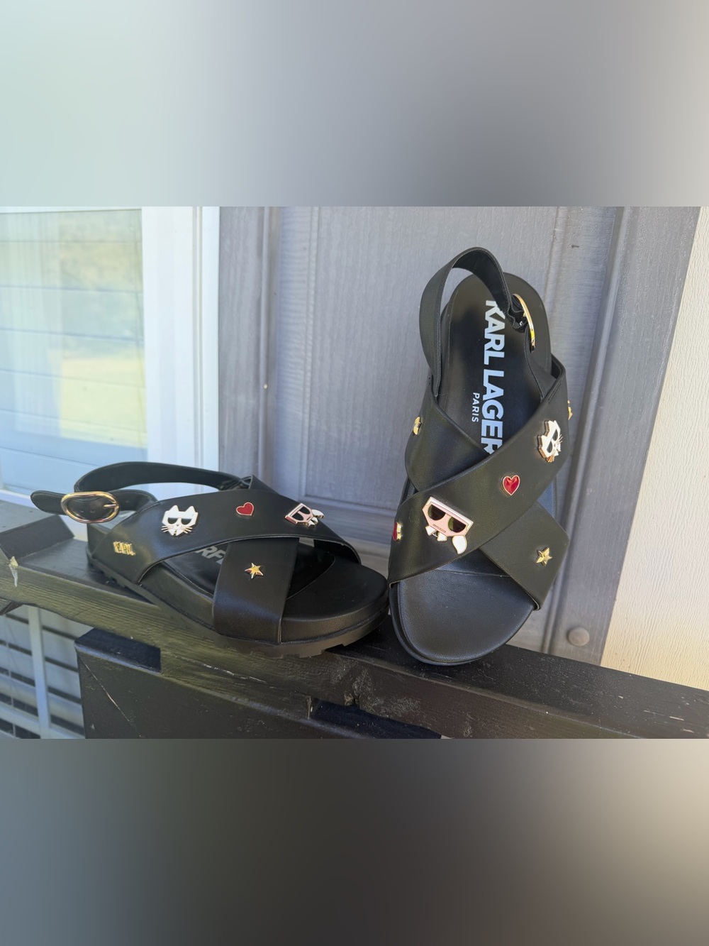 Karl Lagerfeld
Paris Bexli Women's Black Sandal US Size 9.5
